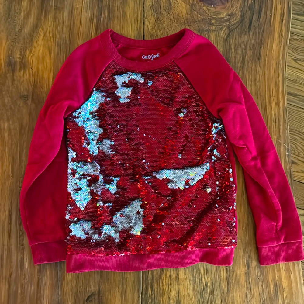 Cat & Jack Red sweater w/ changing sequins
Size 6/6X